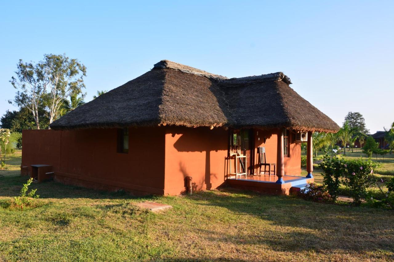 Red Earth Kabini Begur Экстерьер фото